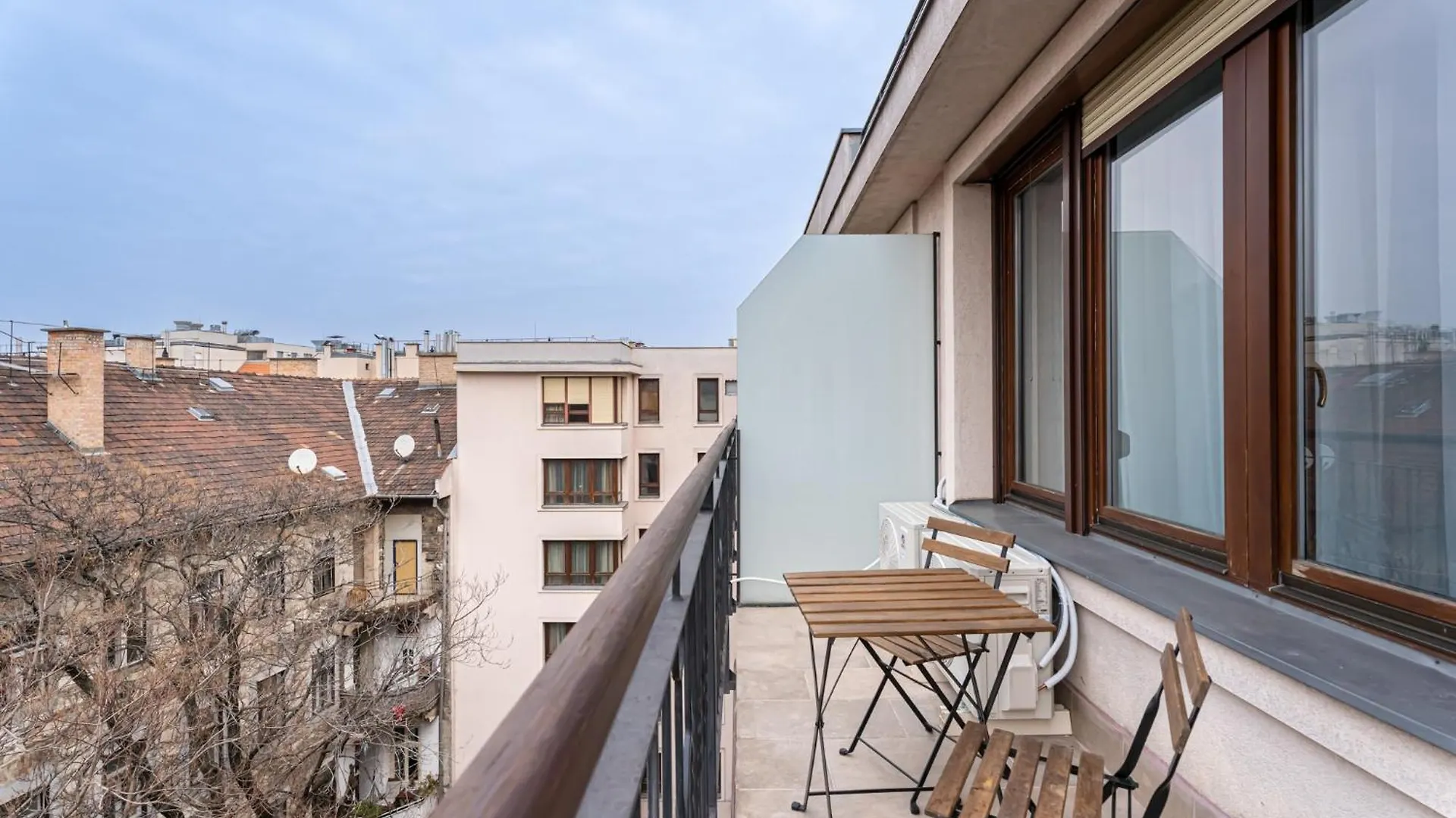 Luxy Hollo Gozsdu Court Apartment Budapest 0*,